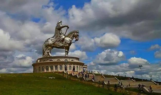 “卖谁都不许卖给中国！”蒙古国把最大铜矿卖给澳洲<strong></p>
<p>币安法币账户</strong>，并提出一无理要求