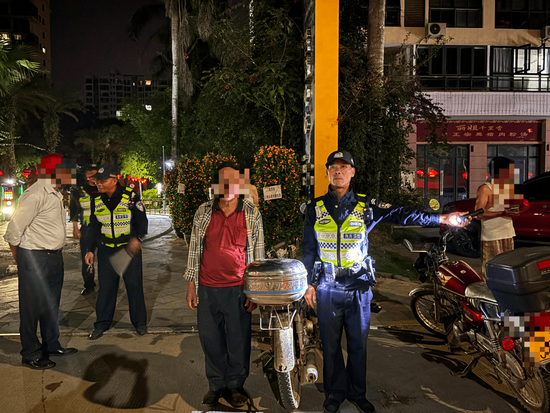 同桌的两人<strong></p>
<p>中币和安币</strong>,双双被查