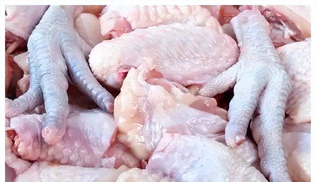 长期吃久冻的肉危害大<strong></p>
<p>币安做币商</strong>?冰箱里的肉冻多久就不能吃了?医生说清楚