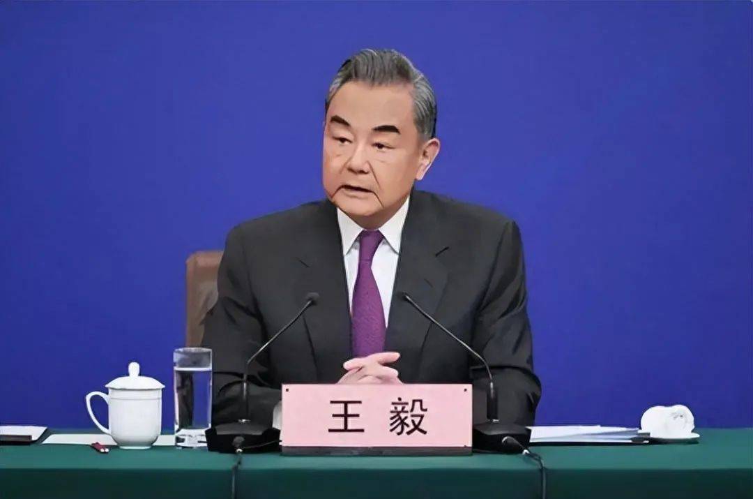 王毅再定台湾地位<strong></p>
<p>币安币交易挖矿</strong>，台当局激烈反击三招，解放军八字法则展示决心