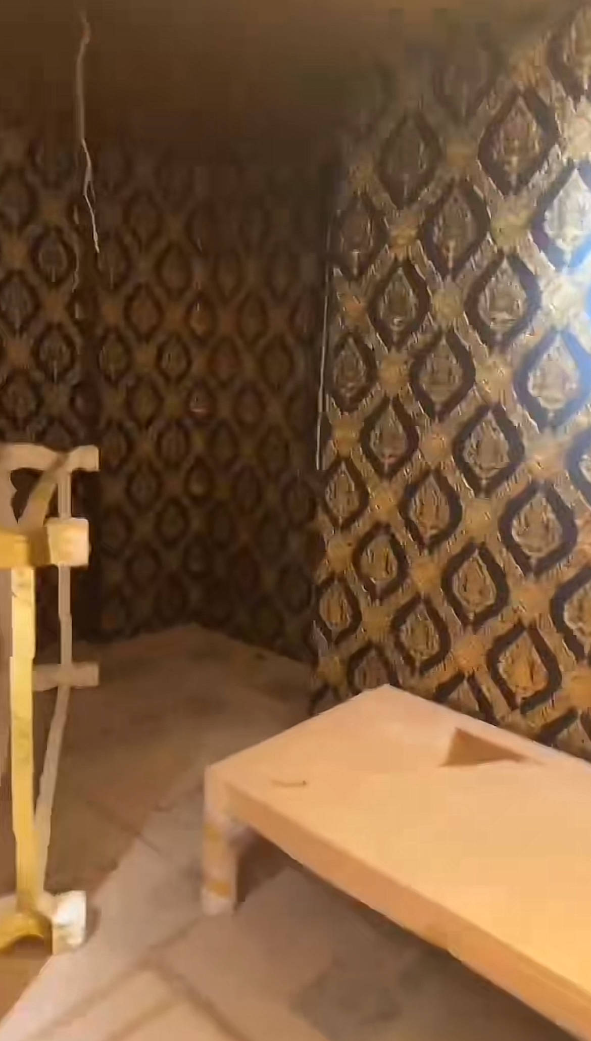 佛山一小区出现“骨灰房”还对外营业？物业回应：业主已主动拆掉装修<strong></p>
<p>安卓比特币</strong>，房屋恢复毛坯