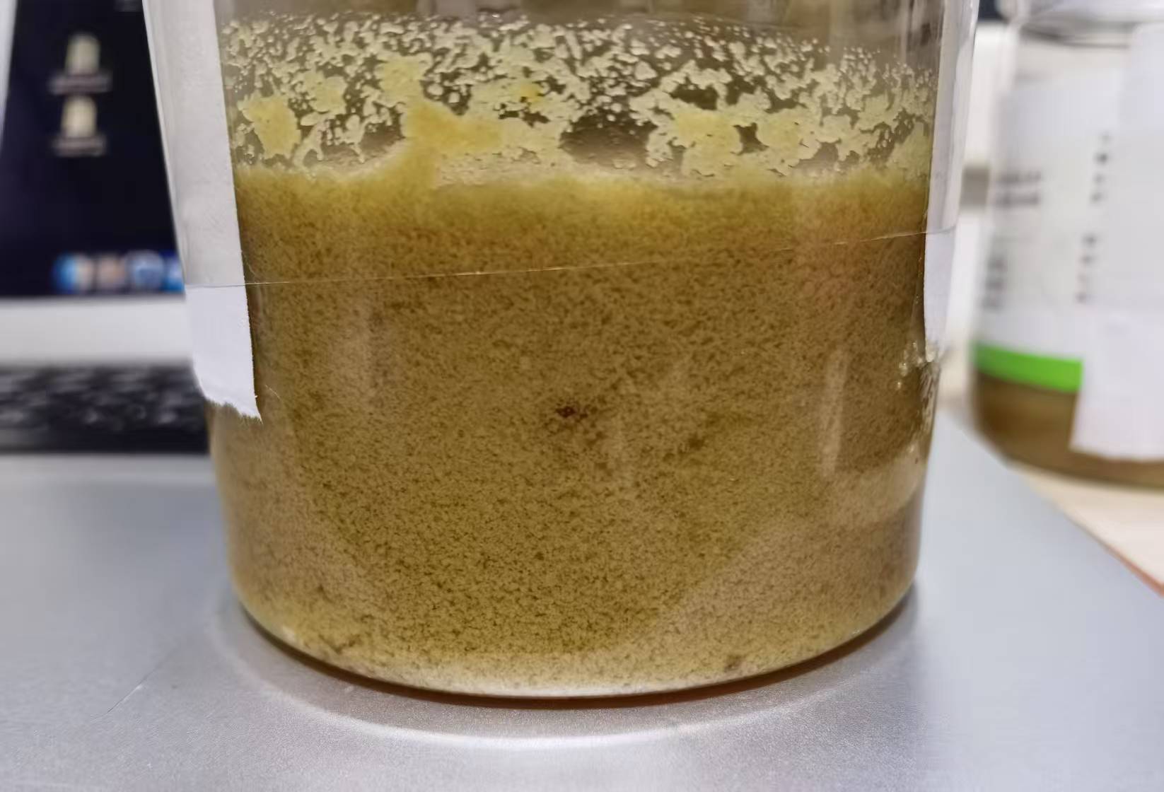 卧底华莱士两家门店:过期食材换签续命<strong></p>
<p>安卓比特币</strong>,炸油酸价超标易引腹泻