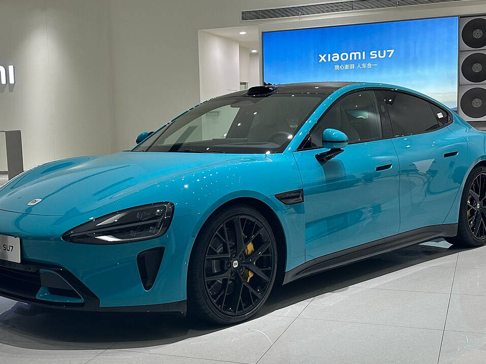 小米汽车每台亏4.5万、年亏62亿仍扩张<strong></p>
<p>币安网app</strong>,雷军:交付目标增至35万台