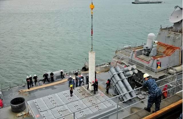 台媒嘲笑:中国055从澳洲回来后生锈豆腐渣工程<strong></p>
<p>币安网app</strong>?真相被全网耻笑