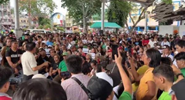 不到5天<strong></p>
<p>莱特币安卓挖矿</strong>，抗议人数翻了10倍，杜特尔特回不来了，莎拉将独自出战