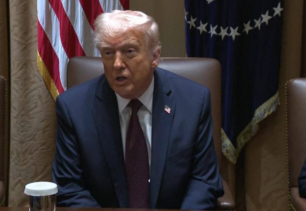 李嘉诚仍不死心!铁了心要卖掉港口<strong></p>
<p>币安网ios</strong>,中国见到了黑石高层,信号强烈