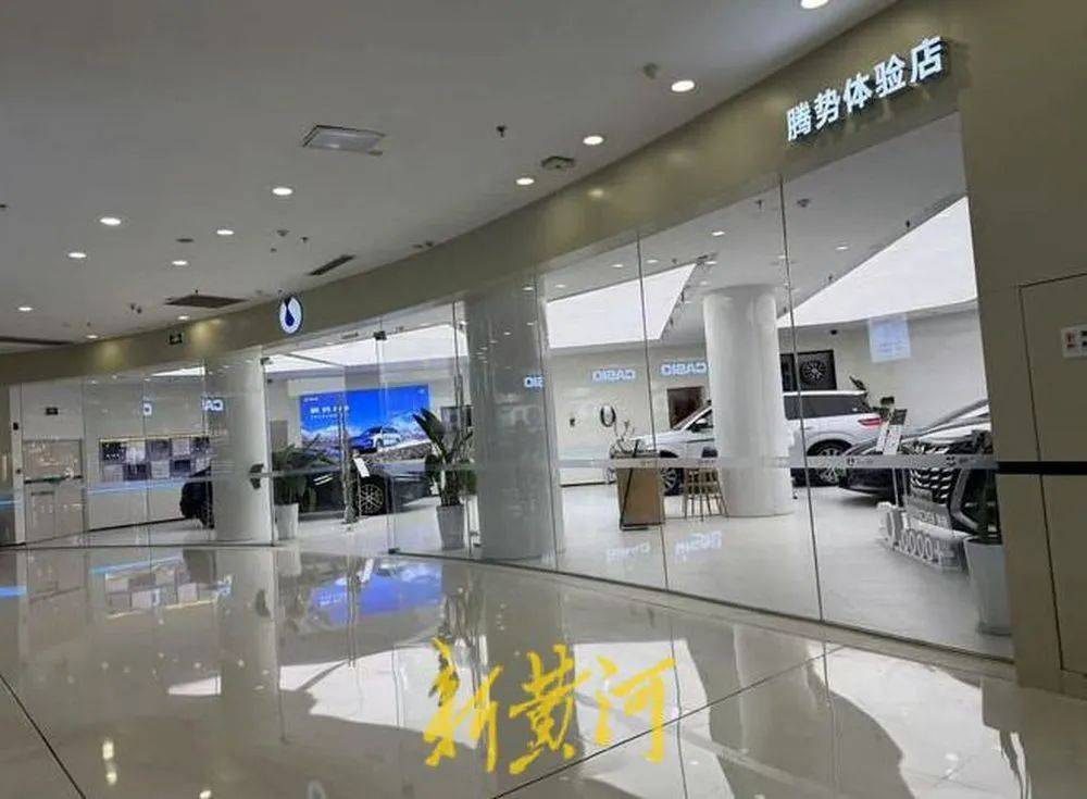 “我们跑高速去试驾都在车上睡”<strong></p>
<p>币安sdk</strong>，车企销售人员极力宣传智驾系统的强大功能，淡化风险