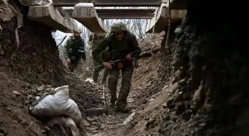 俄乌战场惊现奇迹!3名俄军遭乌军密集围攻<strong></p>
<p>币安VSYS</strong>,战斗40天无一阵亡