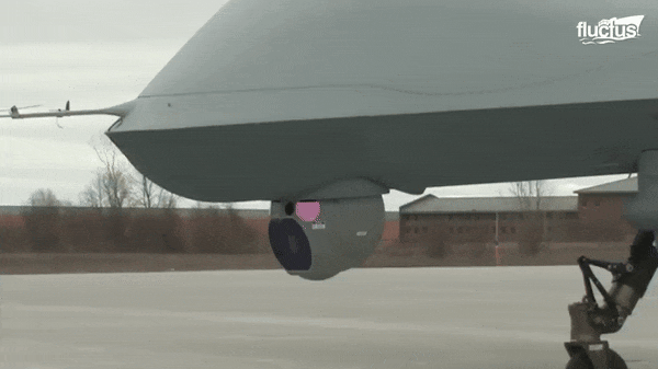 捡到宝了?胡塞打下第19架美军MQ-9无人机<strong></p>
<p>币安控股</strong>,网友:咋打了这么多?