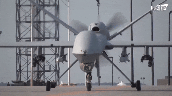 捡到宝了?胡塞打下第19架美军MQ-9无人机<strong></p>
<p>币安控股</strong>,网友:咋打了这么多?