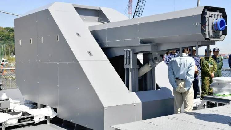 日本天价打造“全球最大驱逐舰”