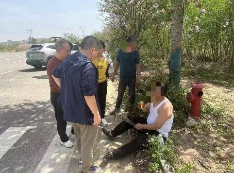 什么情况?柳州一男子下楼试车后失联<strong></p>
<p>币安官方网址</strong>,妻子紧急报警