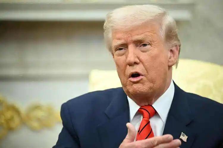 中方终于出手<strong></p>
<p>币安限价合约</strong>,40艘巨轮开往中国,美国担心的事还是来了