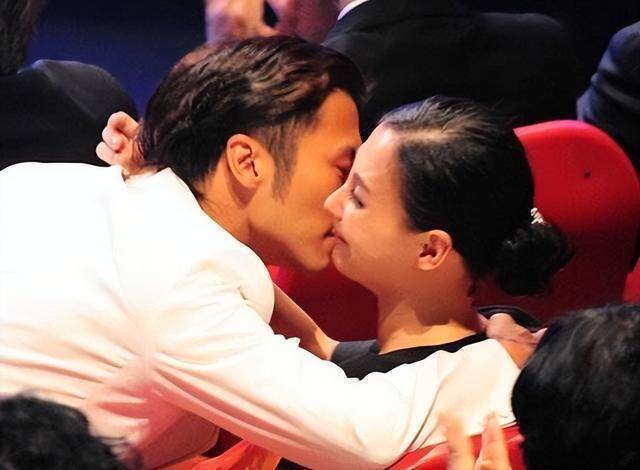 张柏芝谈感情现状:当妈妈后没时间处理男女关系