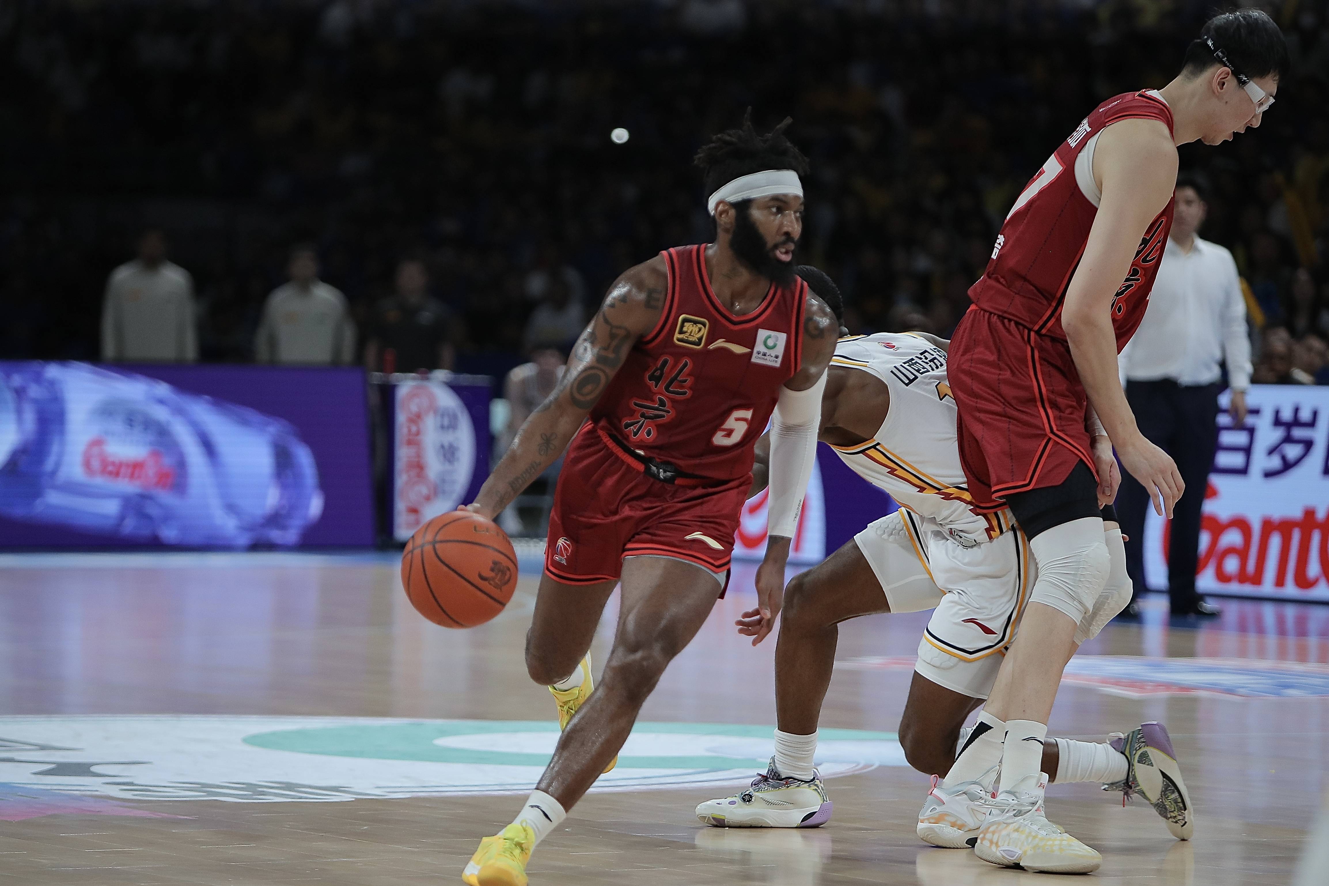 总决赛前瞻:广厦冲队史首冠 曾凡博伤缺北京影响大