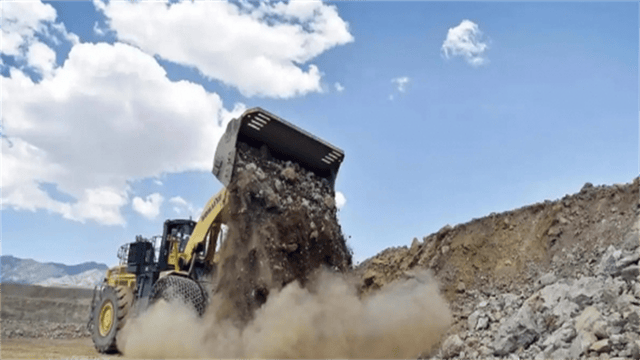 央视大方展示！在6艘船簇拥下<strong></p>
<p>币安最大杠杆</strong>，福建舰开足马力直奔东海