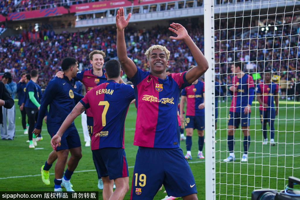 赛季四杀<strong></p>
<p>币安自选区</strong>!西甲-姆巴佩戴帽拉菲2球 巴萨4-3皇马7分领跑