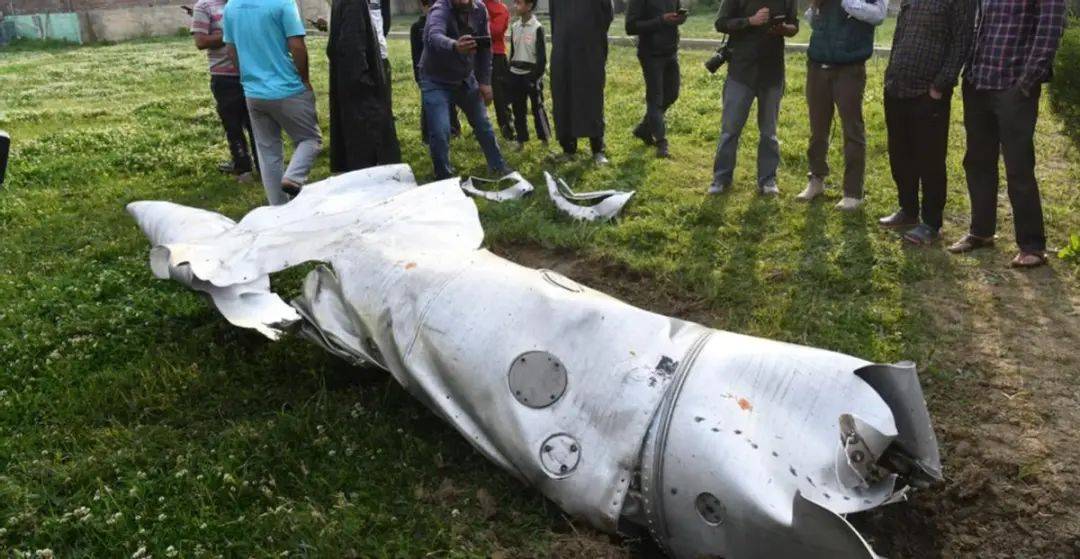 印巴冲突风云再起<strong></p>
<p>币安自选区</strong>，莫迪陷双重危机！中方反倾销重拳出击，经济战线压力陡增！