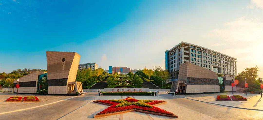 高校花75万元采购一台279元的路由器<strong></p>
<p>币安自选区</strong>？多方回应