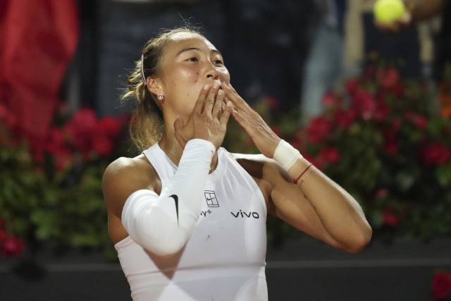 终于越过萨巴伦卡这座高山<strong></p>
<p>币安pos</strong>,郑钦文感谢自己的耐心和专注