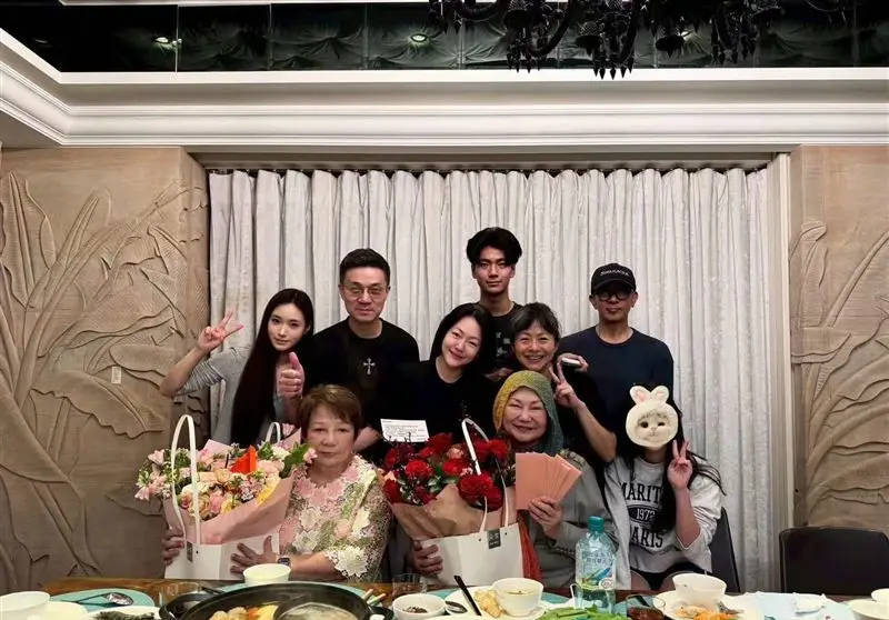 S妈说大S是自己的肋骨 称具俊晔重情重义对大S是真爱