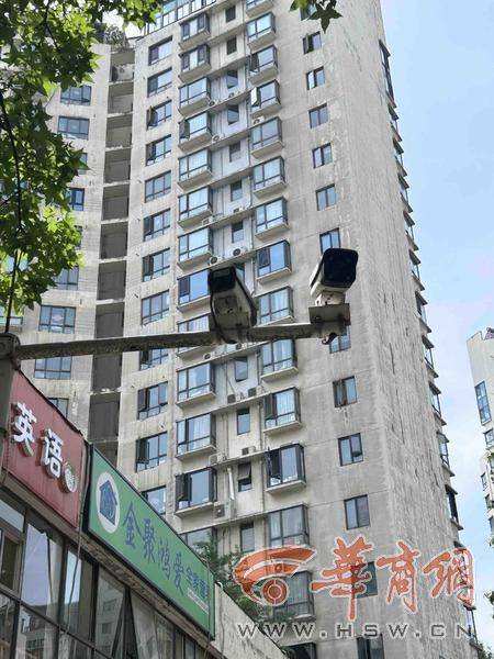 西安14岁初中生骑车回家在小区被撞 孩子说肇事司机下车看<strong></p>
<p>币安tbc</strong>了看就离开