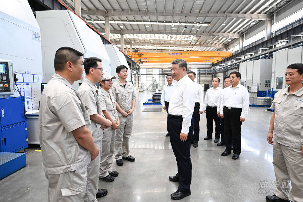 第1视点丨跟随总书记走进洛阳轴承集团 <strong></p>
<p>币安troy</strong>了解先进制造业发展