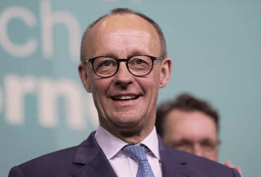 奉陪到底！德国外长拨通北京电话，原因不简单，默茨或有求中国