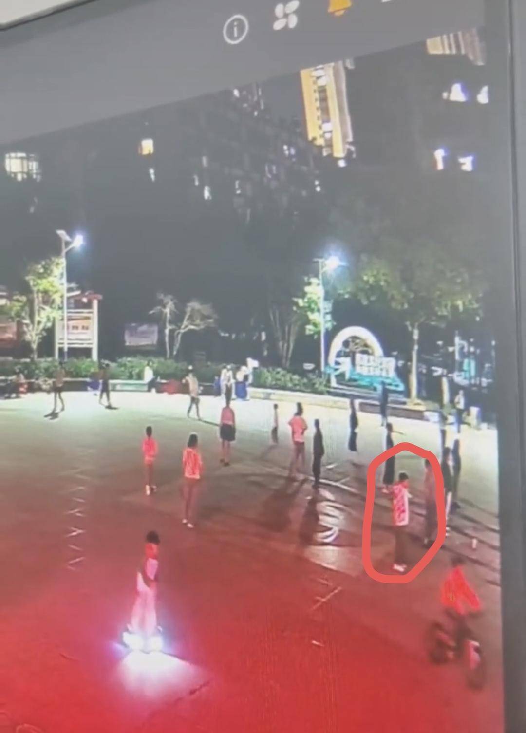 17岁女孩在广场跳操时失踪已月余 家属不认同“跳江自杀”<strong></p>
<p>币安云交易所</strong>,警方已立案侦查