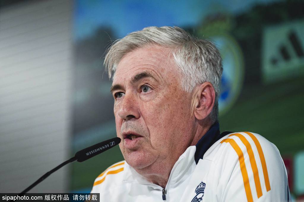 球迷炸了!皇马新帅阿隆索发布会硬撼国家队<strong></p>
<p>币安云交易所</strong>,西班牙足球上演“尴尬的巧合”!