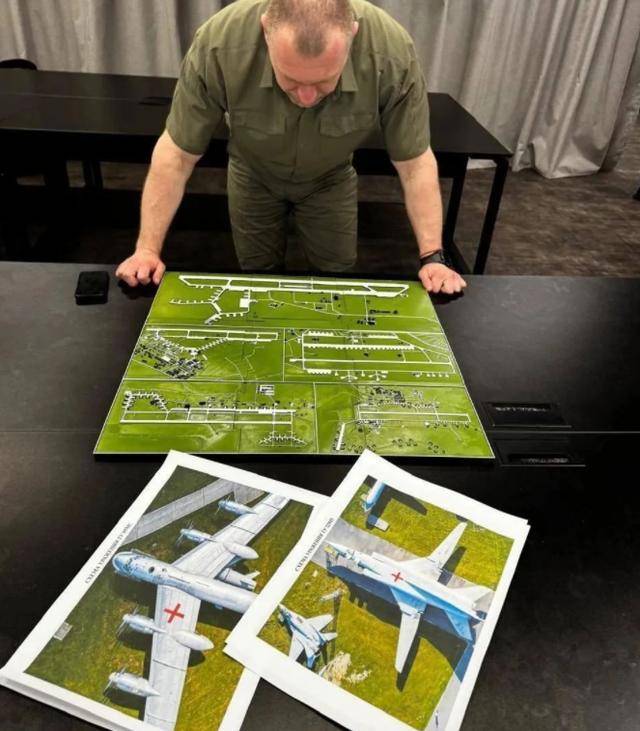 俄导弹百发百中！捣毁乌军“老巢”<strong></p>
<p>币安最新动态</strong>，316架无人机全被炸成碎片