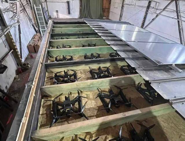 俄导弹百发百中！捣毁乌军“老巢”<strong></p>
<p>币安最新动态</strong>，316架无人机全被炸成碎片