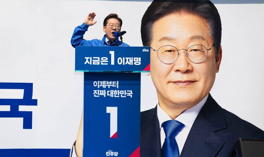 韩国爆发仇华浪潮<strong></p>
<p>安卓推币游戏</strong>，李在明罕见警告，关键时刻，一句话定下中韩大局