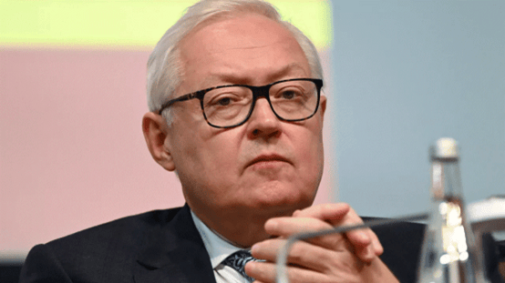 俄副外长:俄方要求美英就乌袭击俄军用机场作出明确回应