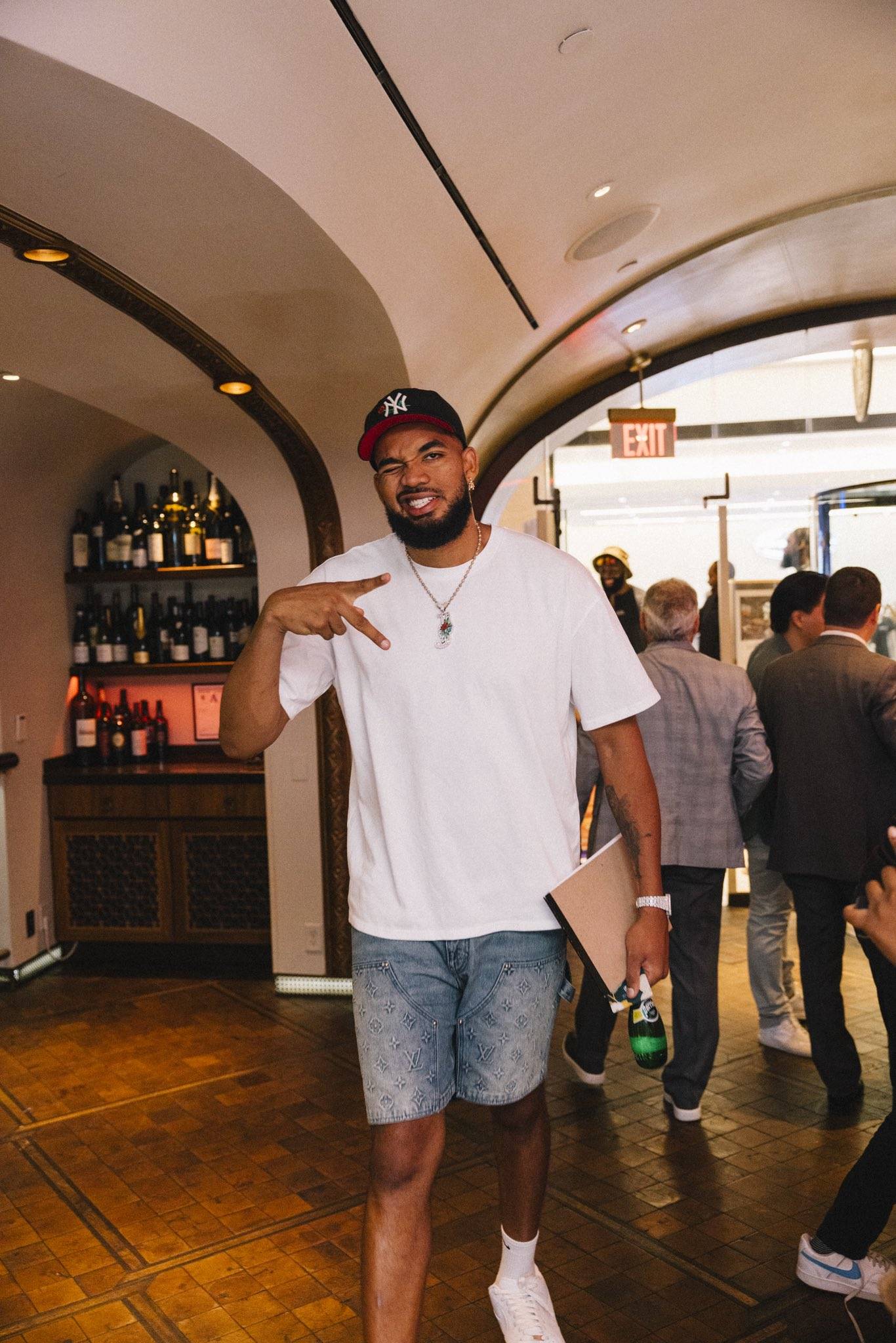 范乔丹当选球员工会主席 9位成员完整名单公布