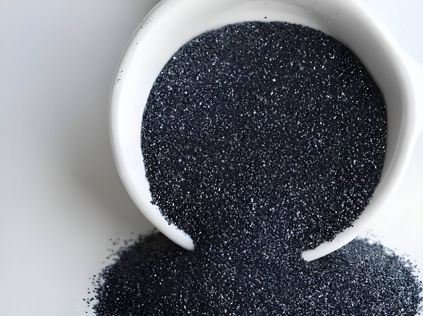 “碳化硅雷达”闹剧轰轰烈烈<strong></p>
<p>币安功能介绍</strong>，于北辰的内地门徒越来越多