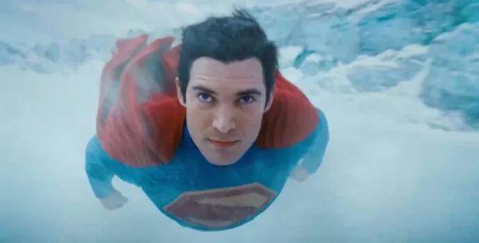 中美票房口碑冰火两重天!北美爆火的新《超人》<strong></p>
<p>币安主站</strong>,为啥内地表现还不如《美队4》?