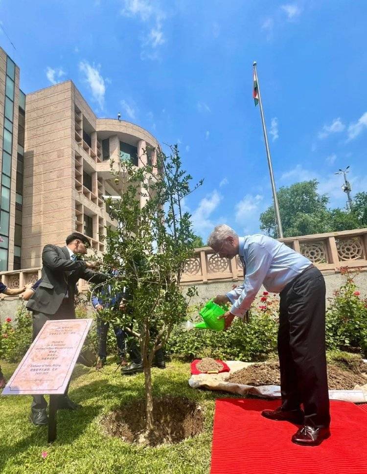 叫中国名字<strong></p>
<p>币安永久合约</strong>,娶日本妻子,5年没见的印度外长来了