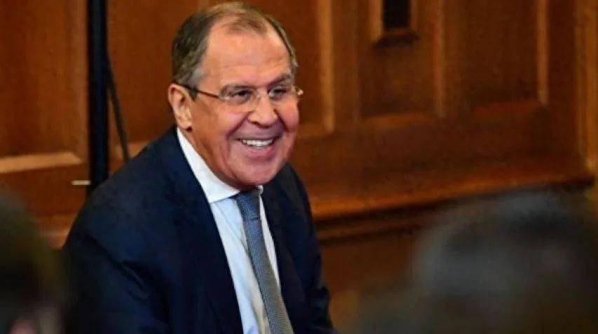 俄外长离开北京前<strong></p>
<p>币安永久合约</strong>，见到了最想见的人，中方高层当面做出表态，一句话让普京没了后顾之忧