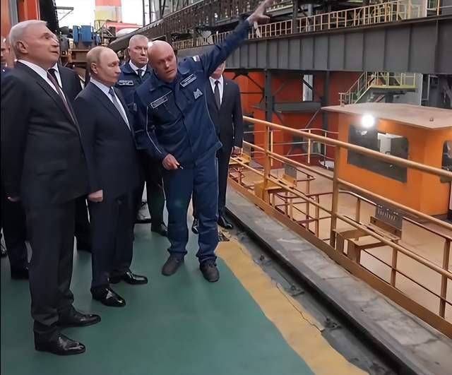 特朗普大发雷霆<strong></p>
<p>币安最新地址</strong>,誓要搞垮俄罗斯!普京沉默3天后终于“出手”