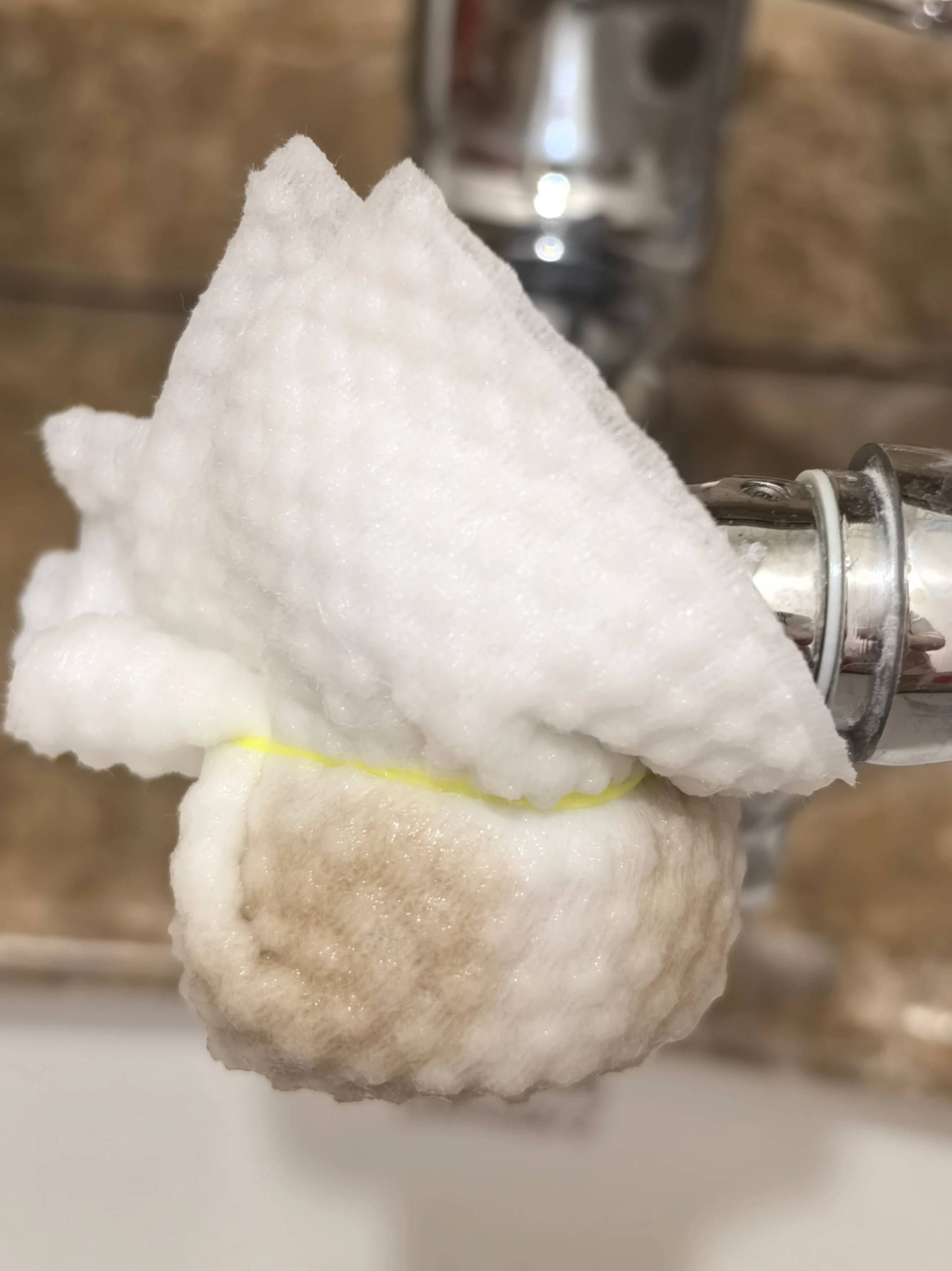 杭州部分小区居民反映自来水发臭<strong></p>
<p>币安最新地址</strong>,污染源仍不明