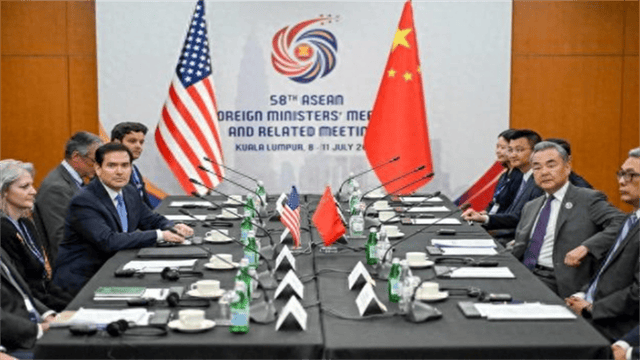 亮出所有筹码给中国看!特朗普打定主意<strong></p>
<p>币安量化交易软件</strong>,要和中国促成“大交易”