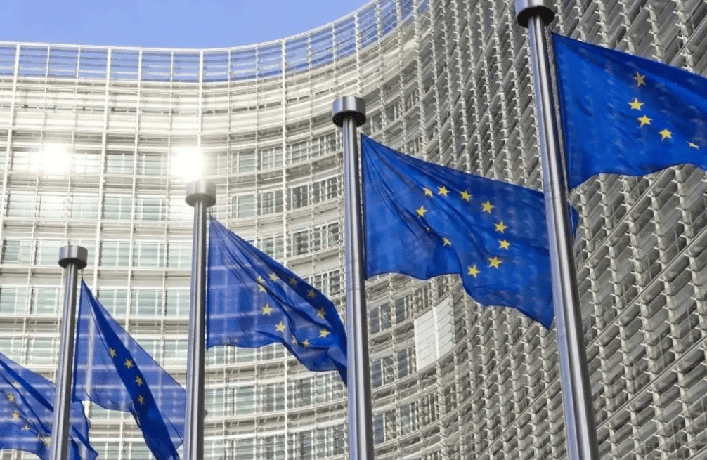 中国是惹不得的！27国联合对华出手，冯德莱恩决定亲自来中方一趟