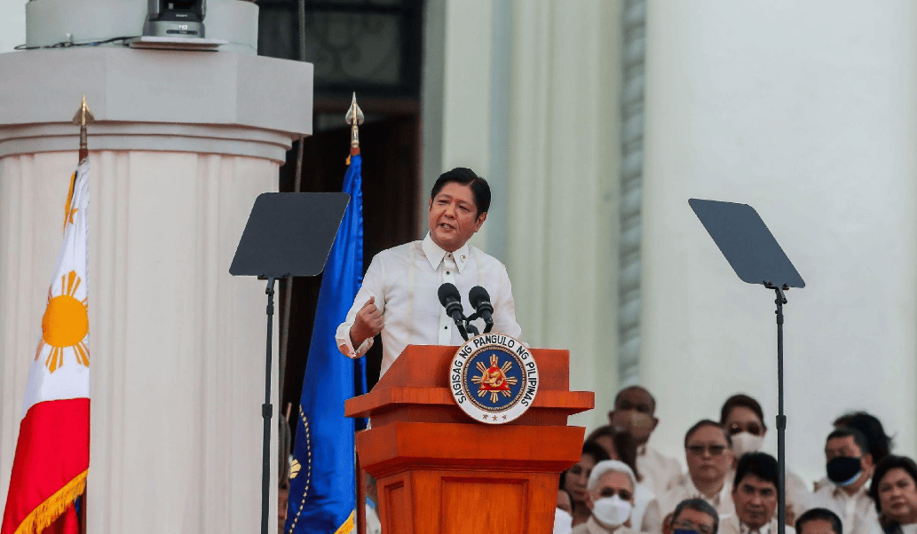 特朗普就访华做出承诺<strong></p>
<p>安卓币官网注册</strong>,马科斯当场脸色大变!中菲之间,美国心里早有了答案