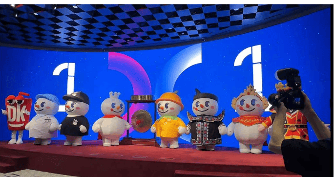 新晋河南首富<strong></p>
<p>安卓币官网注册</strong>，靠一张“旺夫大圆脸”赢麻了！