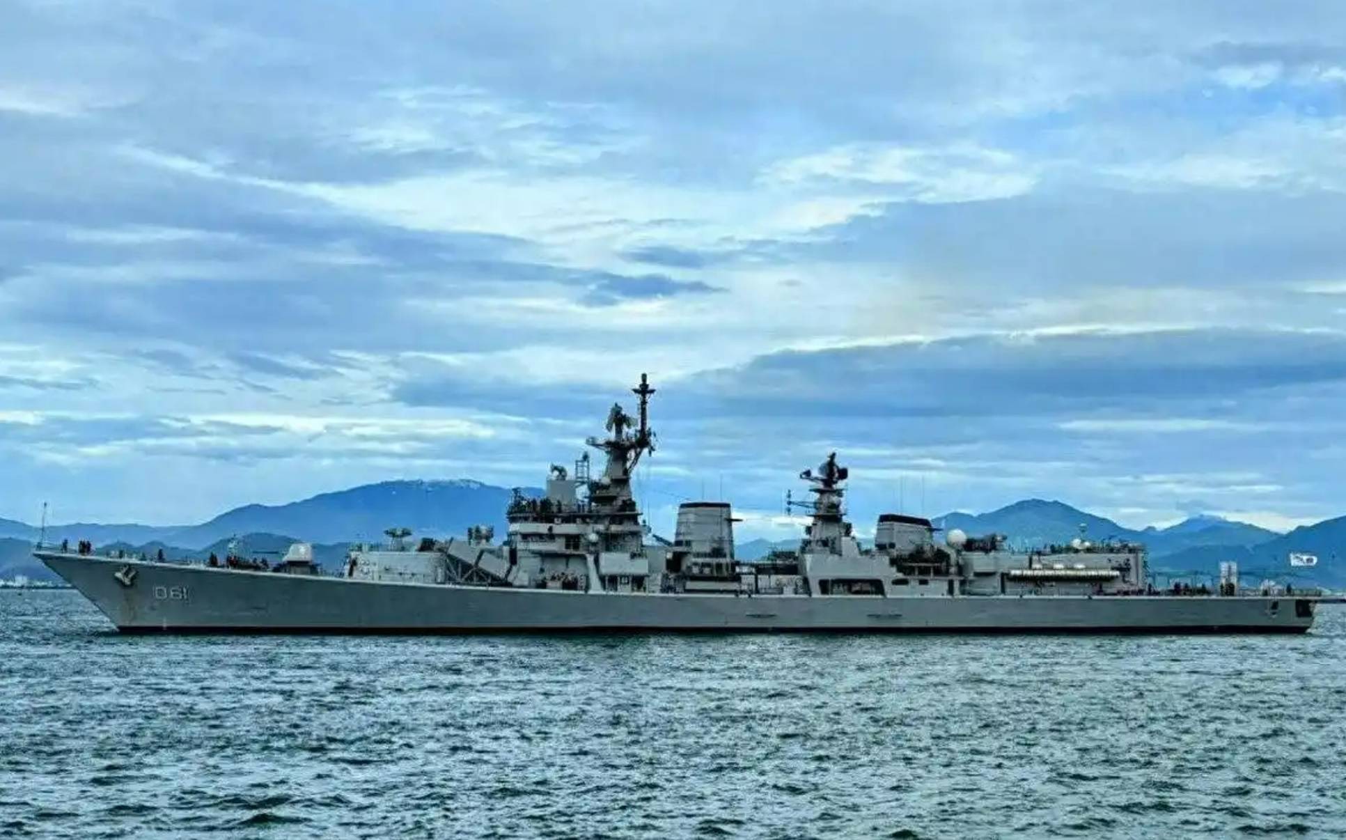 印度开始了！四艘主力舰潜入南海<strong></p>
<p>okex怎么转到币安</strong>，黄岩岛搅局，毫不掩饰对华敌意