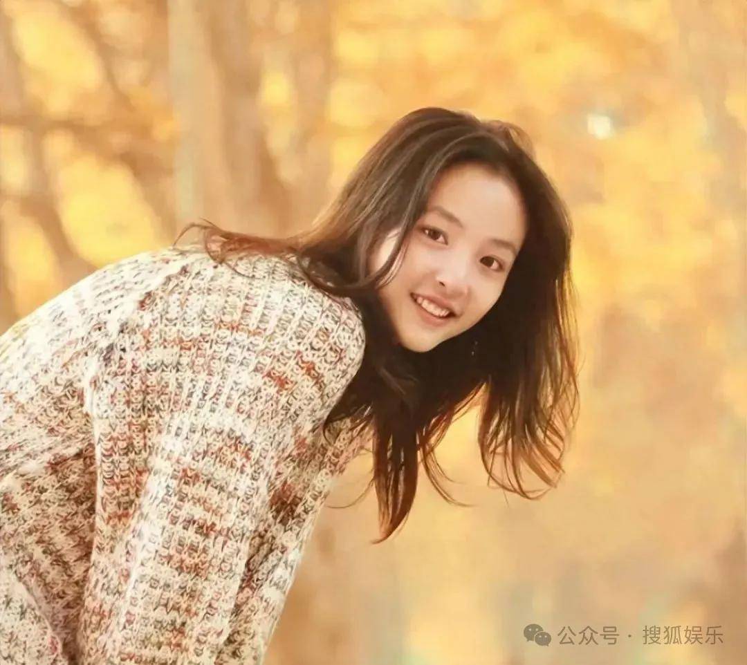 离婚三年又被拍到亲密逛超市<strong></p>
<p>交易所app下载</strong>,他俩这是纯带娃还是真复合了?