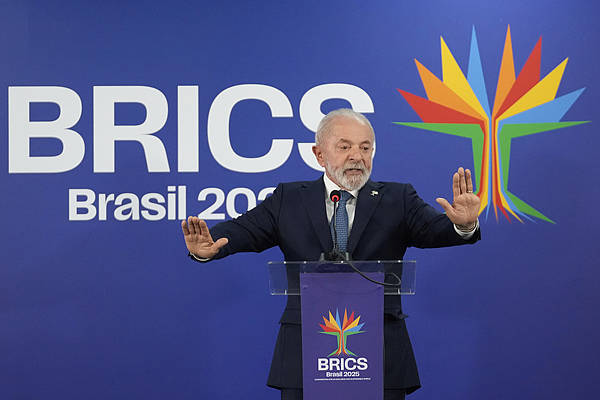 巴西总统卢拉:我要给中印打电话<strong></p>
<p>抹茶交易所app</strong>,讨论金砖联手应对特朗普