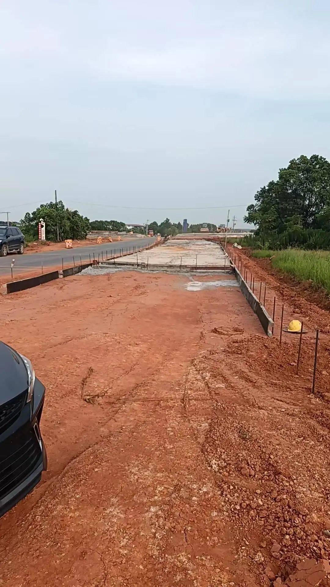 54岁农民工在工地附近如厕被气枪击杀<strong></p>
<p>抹茶交易所app官网</strong>，肇事者自首，用工单位愿补偿25万，家属发声