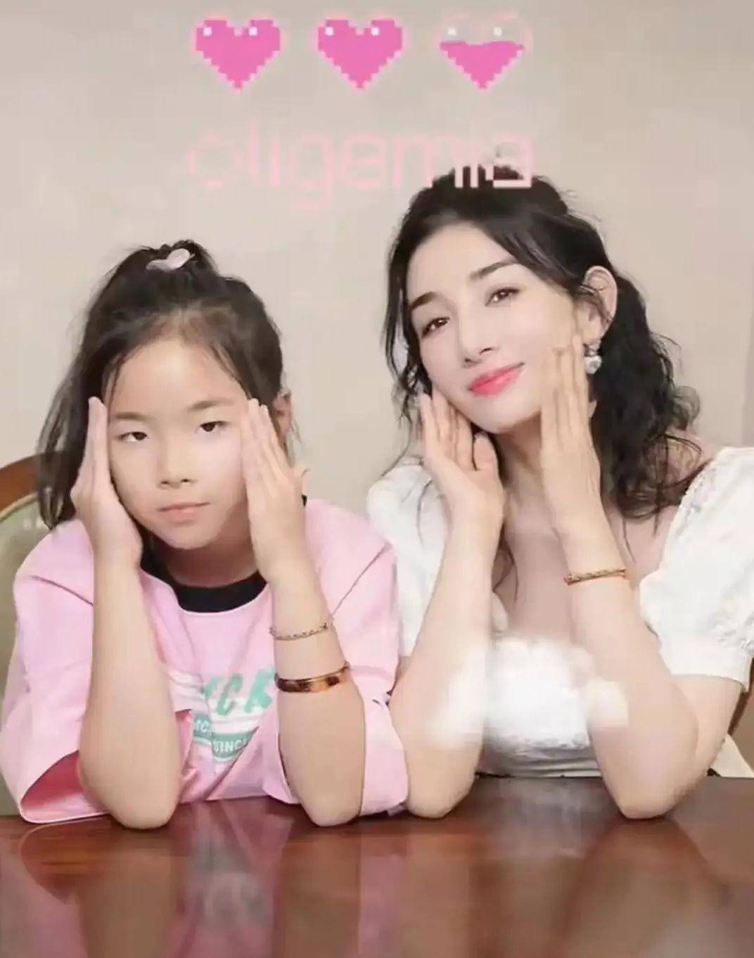 考古|黄奕为护女怒怼网友<strong></p>
<p>抹茶交易所官方网站</strong>,曾被霍思燕点名炮轰,近年靠综艺翻红的童年女神再引争议?